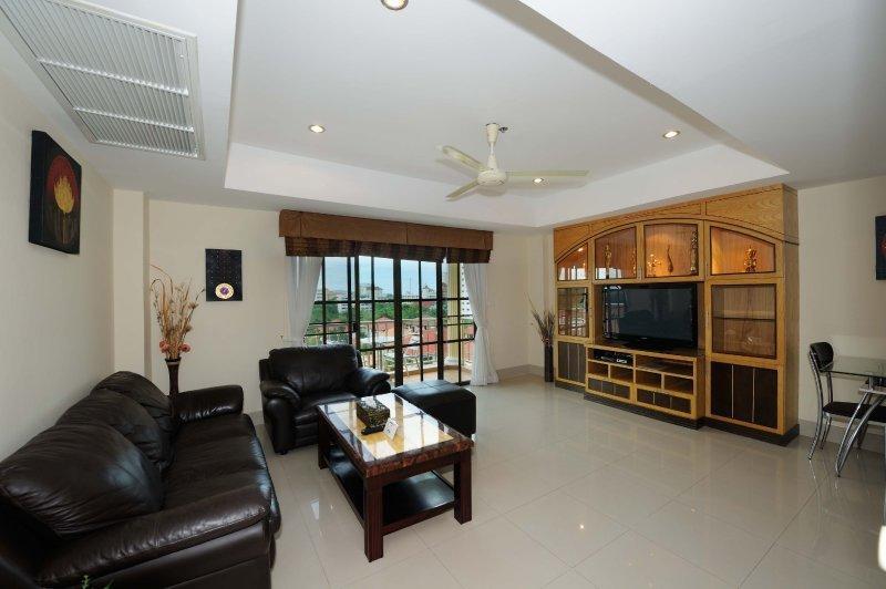 Royal Park Apartments Pantai Jomtien Luaran gambar