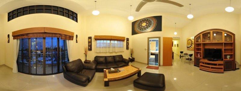 Royal Park Apartments Pantai Jomtien Luaran gambar